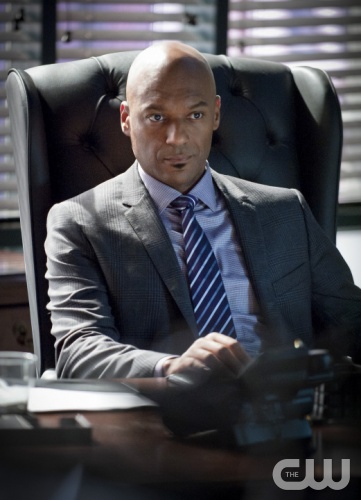 Arrow -- "Year's End" -- Image AR109b_0030b -- Pictured: Colin Salmon as Walter -- Photo: Cate Cameron/The CW -- ©2012 The CW Network. All Rights Reserved
