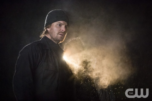 Arrow -- "Salvation" -- Image AR118a_0042b -- Pictured: Stephen Amell as Oliver Queen -- Photo: Cate Cameron/The CW -- © 2013 The CW Network. All Rights Reserved