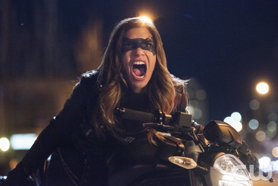 Arrow Photos Stephen Amell Dangerous Liaisons