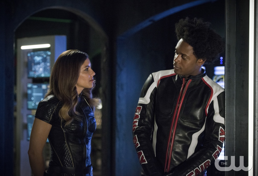 Arrow Photos Stephen Amell Fallout