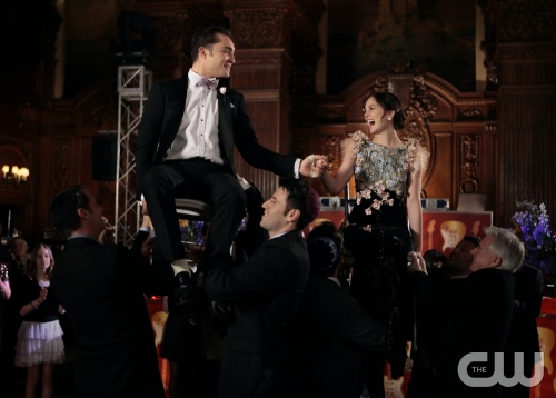 "The Wrong Goodbye" -- Ed Westwick as Chuck Bass and Leighton Meester as Blair Waldorf on Gossip Girl on The CW. Photo credit: Giovanni Rufino/ THE CW 2011 The CW Network, LLC. All Rights Reserved