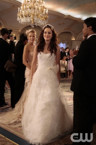 "G.G." - Pictured (L-R) Blake Lively as Serena Van Der Woodsen and  Leighton Meester as Blair Waldorf in GOSSIP GIRL on The CW.  Photo: Giovanni Rufino/©2012 The CW Network, LLC. All Rights Reserved