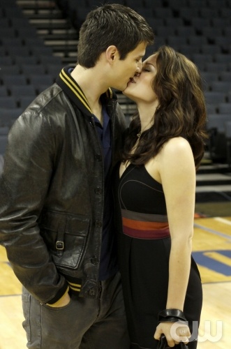as Nathan and Bethany Joy Galeotti as Haley in ONE TREE HILL on The CW