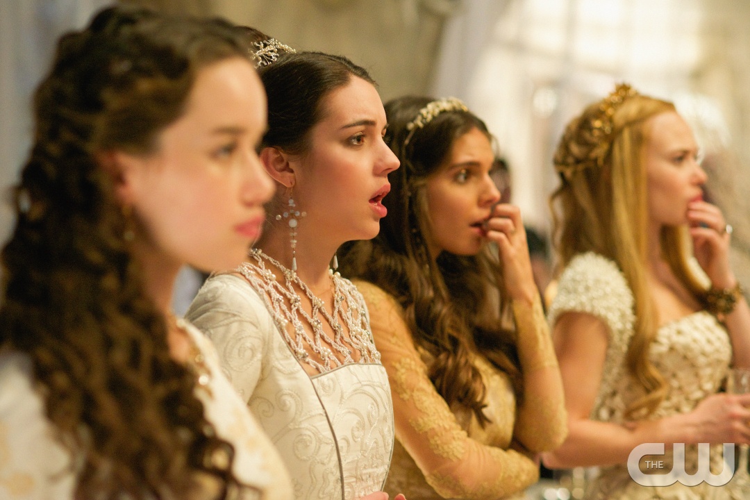 Caitlin Stasey As Kenna