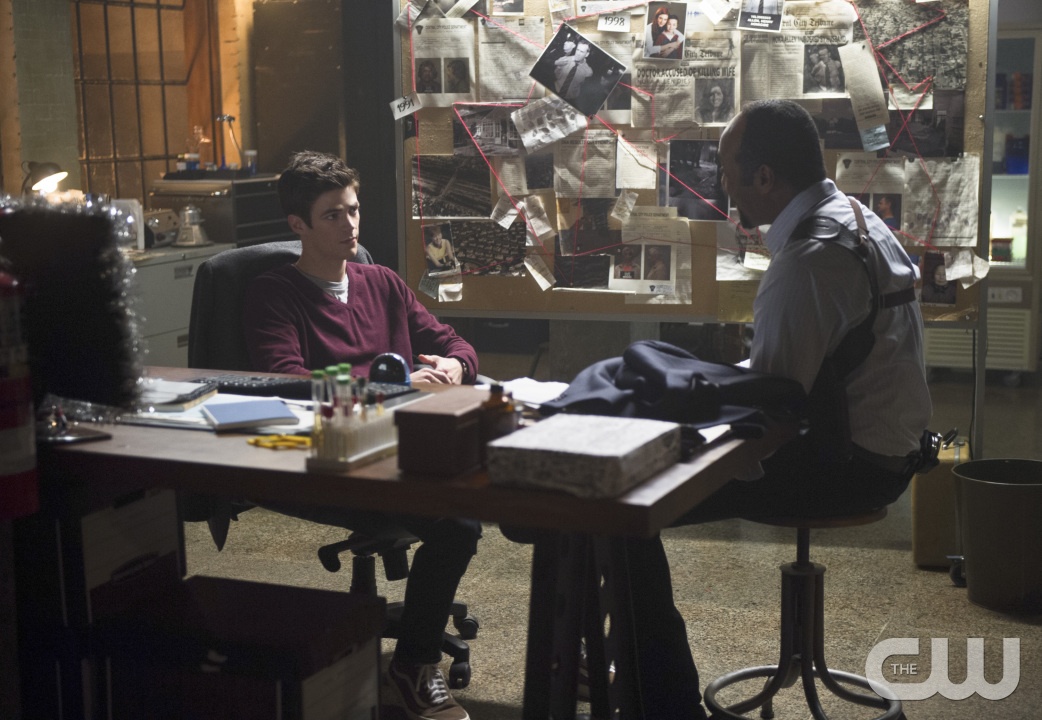 The Flash Photos The Man in the Yellow Suit