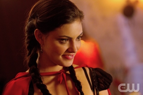 Masked Phoebe Tonkin as Faye in The Secret Circle on The CW