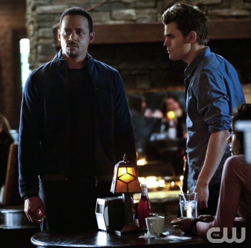 "The House Guest" - Randy Goodwin as Jonah and Paul Wesley as Stefan Salvatore in THE VAMPIRE DIARIES on The CW. Photo: Bob Mahoney/The CW ©2011 The CW Network, LLC. All Rights Reserved.