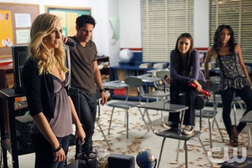 "The Reckoning"--LtoR: Candice Accola as Caroline, Michael Trevino as Tyler, Nina Dobrev as Elena, and Kat Graham as Bonnie on THE VAMPIRE DIARIES on The CW. Photo: Quantrell D. Colbert/The CW ©2011 The CW Network. All Rights Reserved.