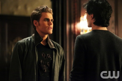 "The Ties That Bind"--LtoR: Paul Wesley as Stefan and Ian Somerhalder as Damon on THE VAMPIRE DIARIES on The CW. Photo: Quantrell D. Colbert/The CW ©2011 THE CW NETWORK. ALL RIGHT RESERVED.
