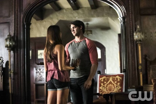 The Vampire Diaries -- "I Know What You Did Last Summer" -- Image Number: VD501b_0614.jpg â€” Pictured (L-R): Nina Dobrev as Elena and Steven. R. McQueen as Jeremy â€” Photo: Annette Brown/The CW -- © 2013 The CW Network, LLC. All rights reserved.