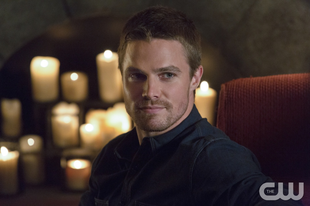 Arrow Photos | Stephen Amell - Honor Thy Father