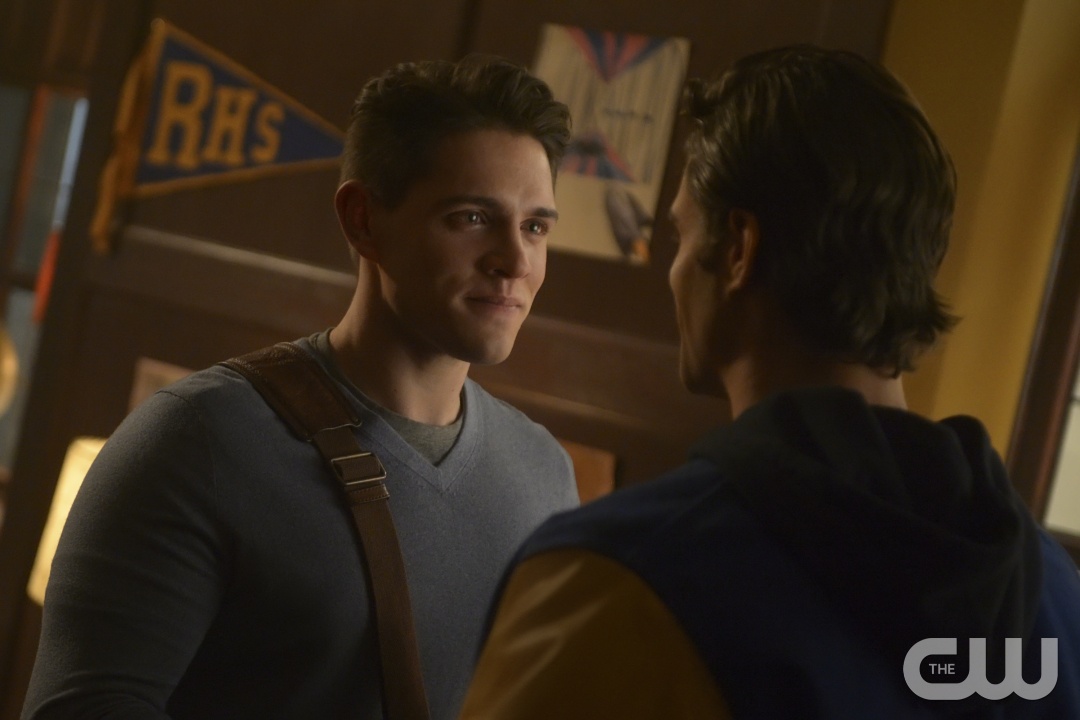 Riverdale Photos | - Chapter Forty-Seven: Bizarrodale