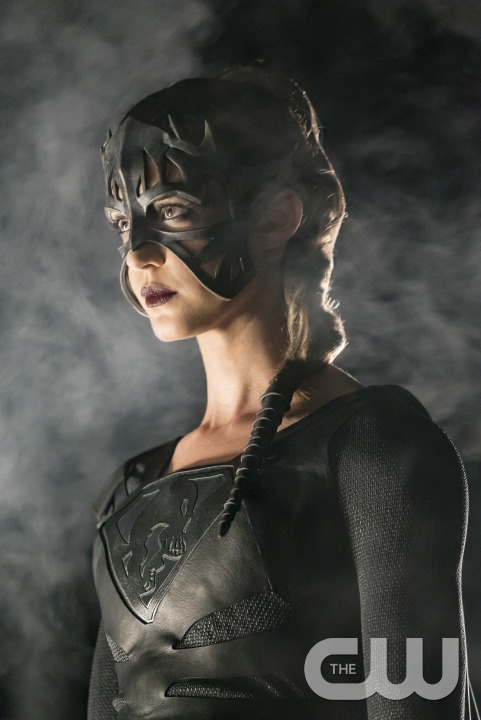 Supergirl Photos  - Reign